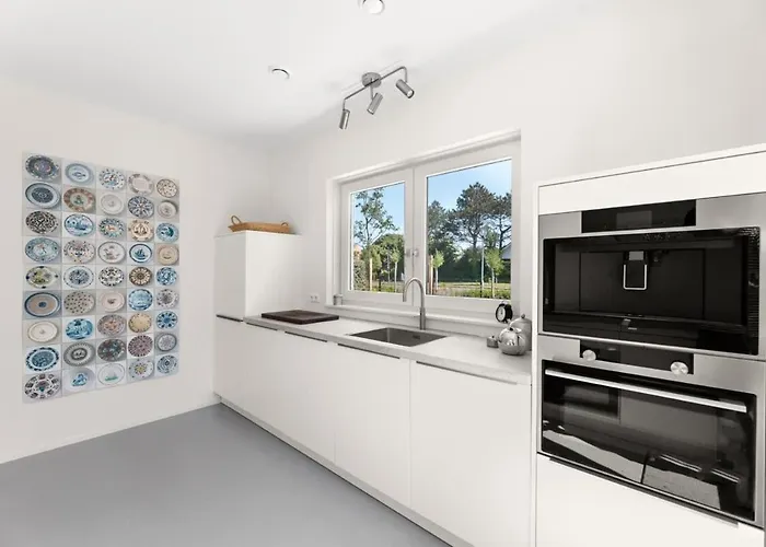 New Hello Zeeland - Vakantiehuis Jhr De Casembrootplein 19