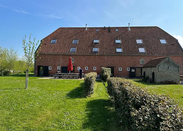 Toplocatiezeeland # Beach Barn # Oostkapelle # 20 Pers