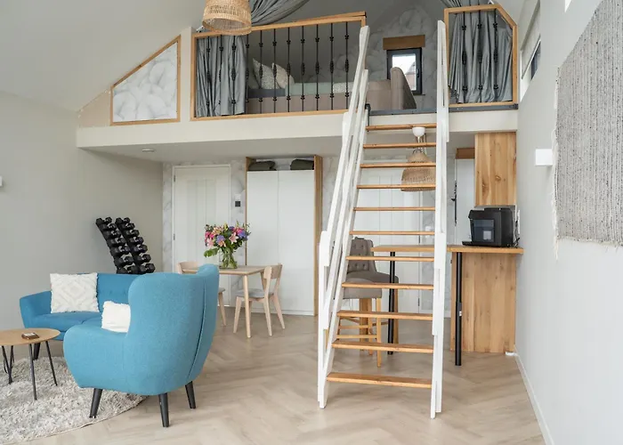 Studio Lakeview